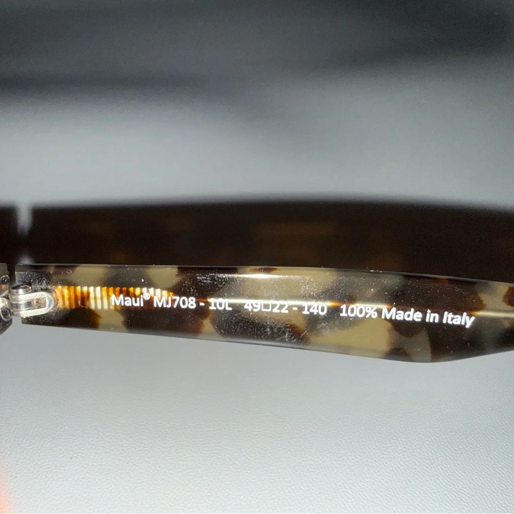 Tortoise Shell Sunglasses - Picture 4 of 5